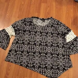 New Direction Women’s Shirt size 2X (AK)